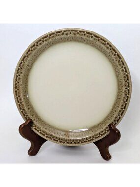 Syracuse China 9" Dinner Plate Cinnamon Pattern Beige Brown Scalloped Design